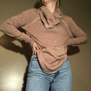 Super adorbs cowl neck top!